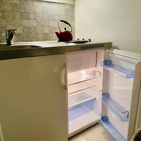 Leilighet Cozy Studio, Close To Down Town *