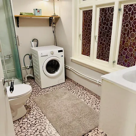 아파트 Cozy Studio, Close To Down Town *